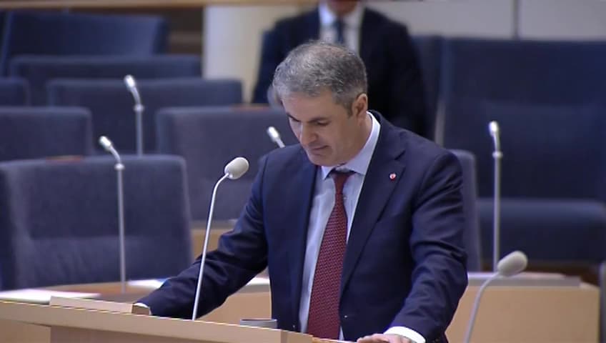 Stillbild från Interpellationsdebatt, Effektskatten