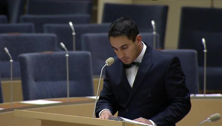 Stillbild från Interpellationsdebatt, Beräkningen bakom fördelningen av kommunmiljarderna