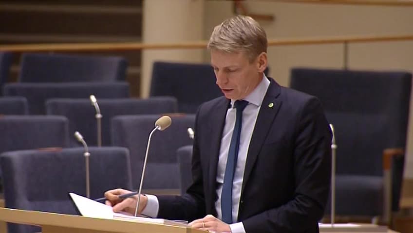 Stillbild från Interpellationsdebatt, Förluster för pensionssystemet