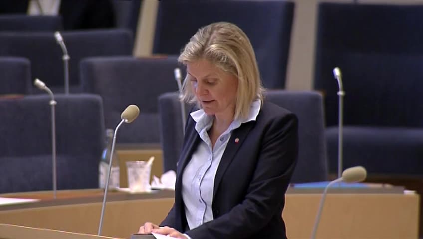 Stillbild från Interpellationsdebatt, Möjligheterna till undantag från reglerna om krav på kassaregister