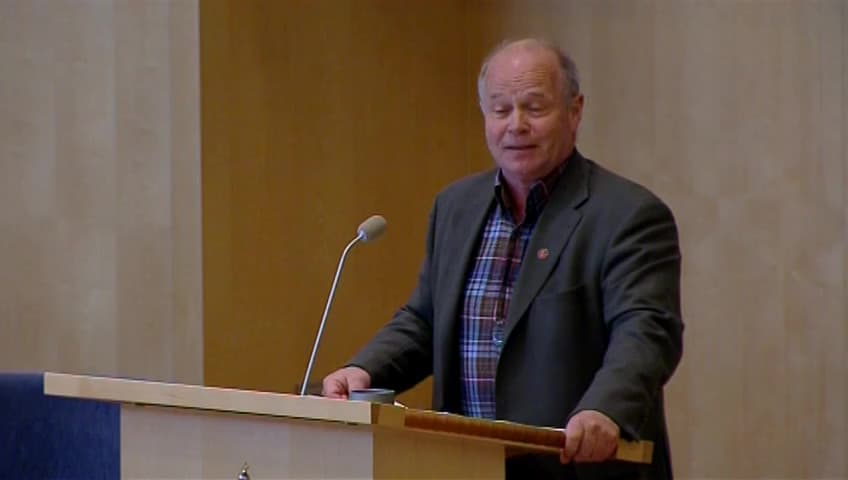 Stillbild från Debatt om förslag, Mer inflytande för den enskilde i valet av hjälpmedel