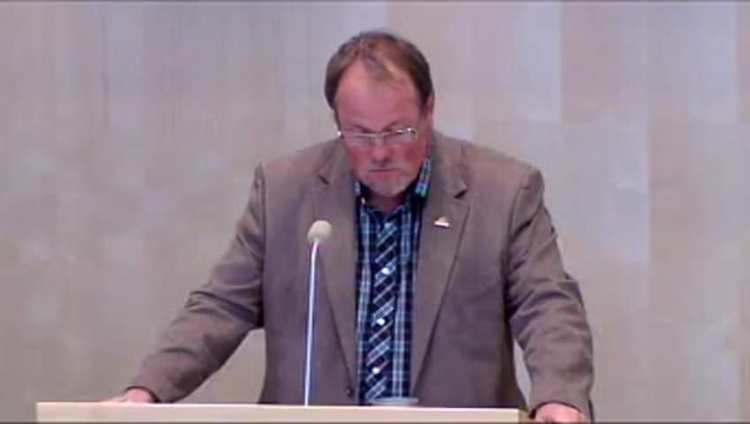 Stillbild från Debatt om förslag, Ändrade regler om övertid och skyddskommitté m.m.