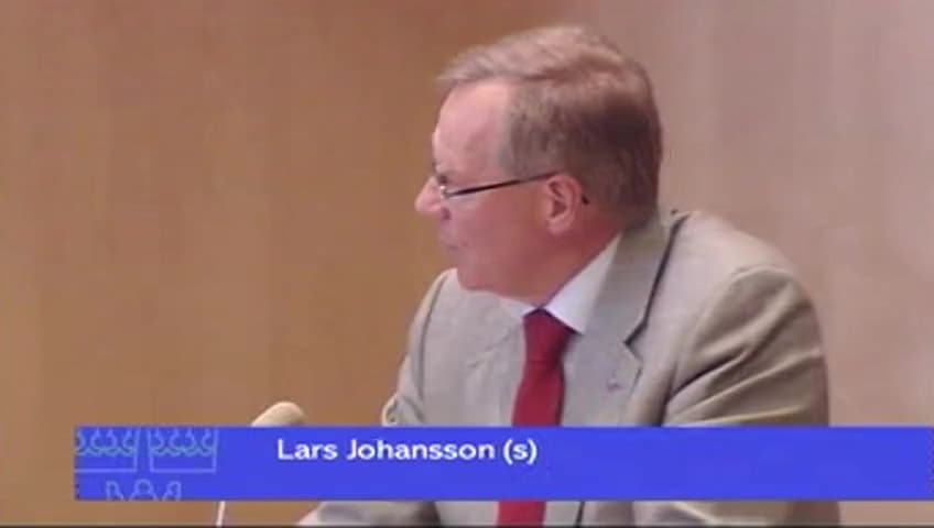 Stillbild från Debatt om förslag, Beskattning av ersättningar till ledamöter av Europaparlamentet och viss personal vid Europaskolorna