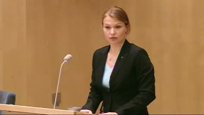 Stillbild från Debatt om förslag, Säkra förare på mopeder, snöskotrar och terränghjulingar