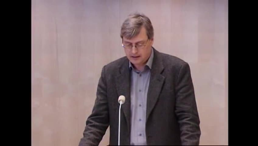 Stillbild från Debatt om förslag, En jobbgaranti för ungdomar