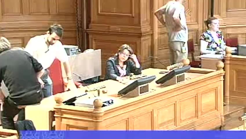 Stillbild från Interpellationsdebatt, Hamasbesök och flygövningar med Israel