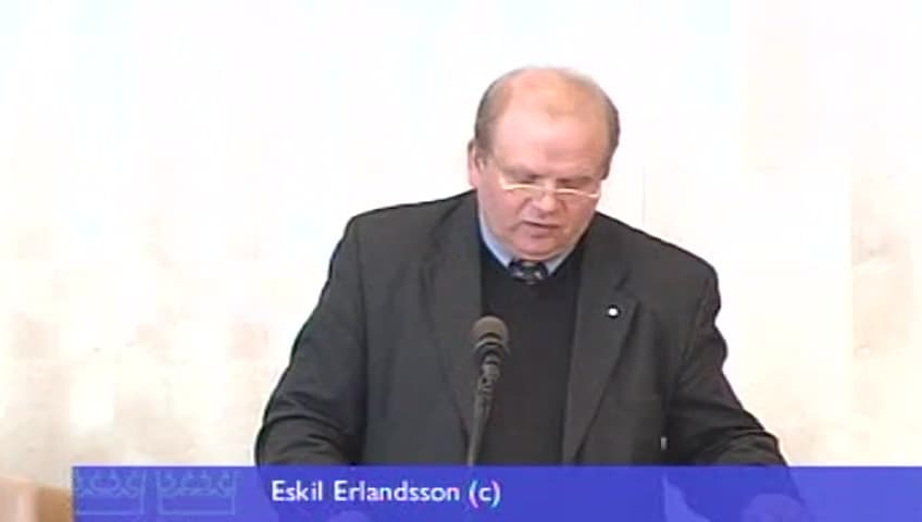 Stillbild från Debatt om förslag, Totalförsvarsplikt och samhällstjänst