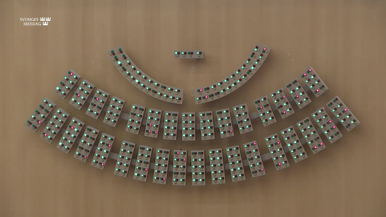 Stillbild från Beslut, Beslut