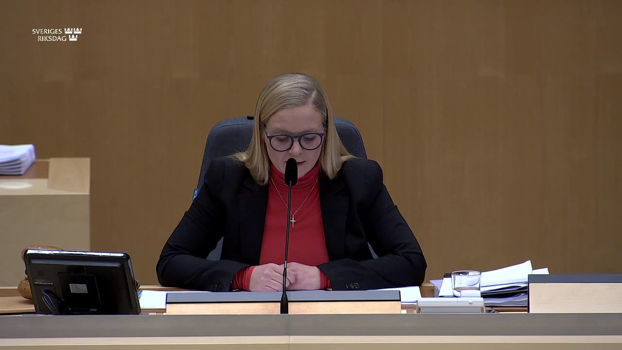 Stillbild från Beslut, Beslut