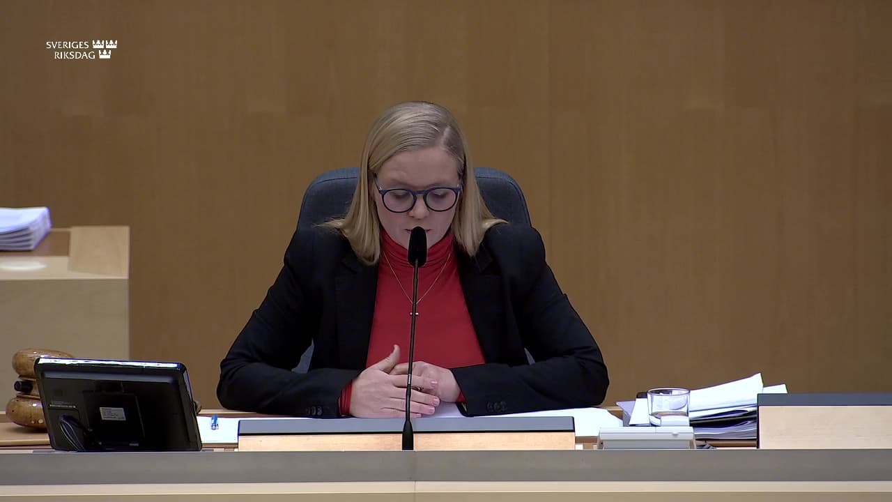 Stillbild från Beslut, Beslut