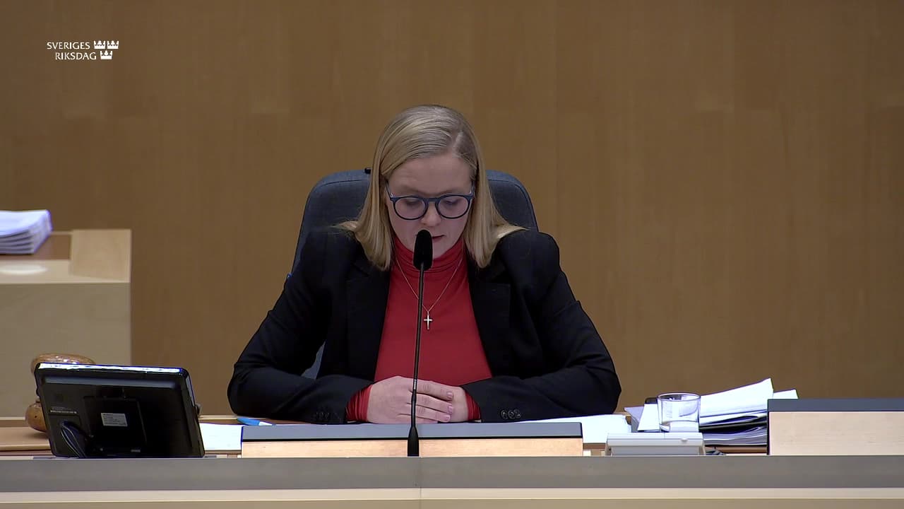 Stillbild från Beslut, Beslut