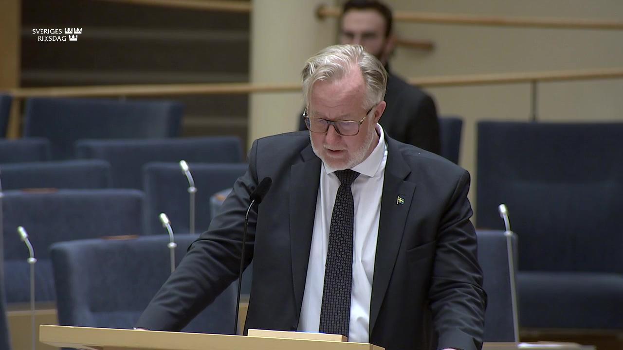 Stillbild från Interpellationsdebatt, Arbetsmarknadsutbildningar