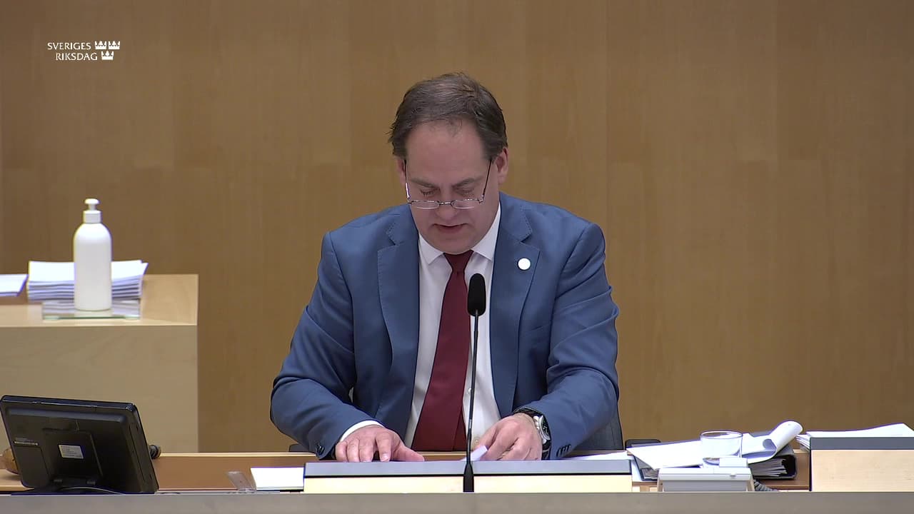 Stillbild från Beslut, Beslut: Möjligheten till tidsbegränsade bygglov för bostäder förlängs