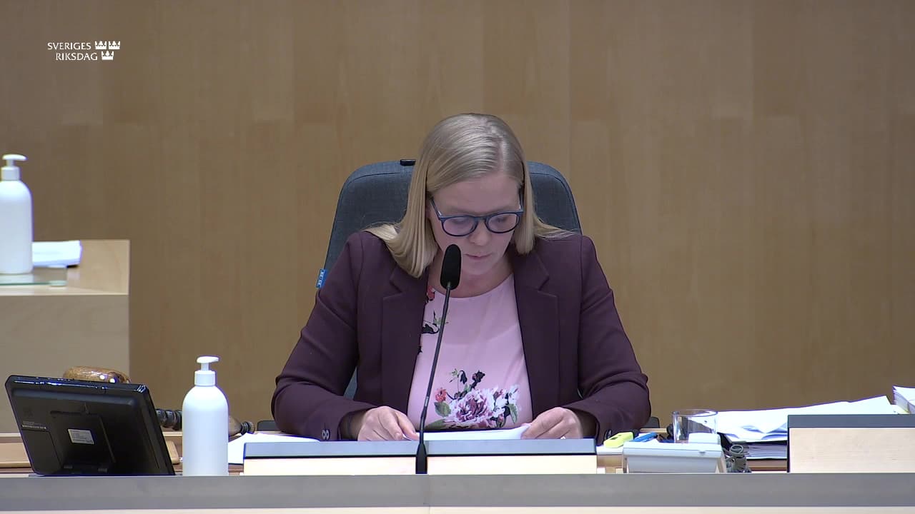 Stillbild från Beslut, Beslut: Jakt och viltvård