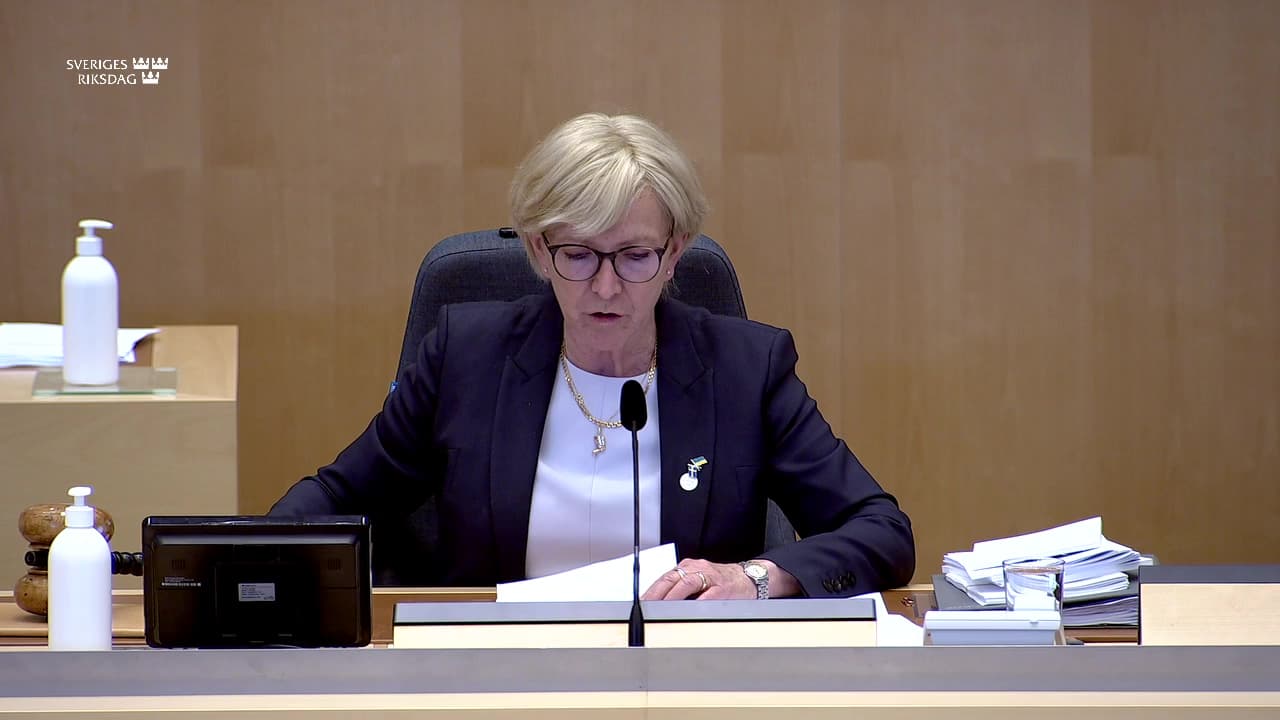 Stillbild från Beslut, Beslut: Klimatpolitik