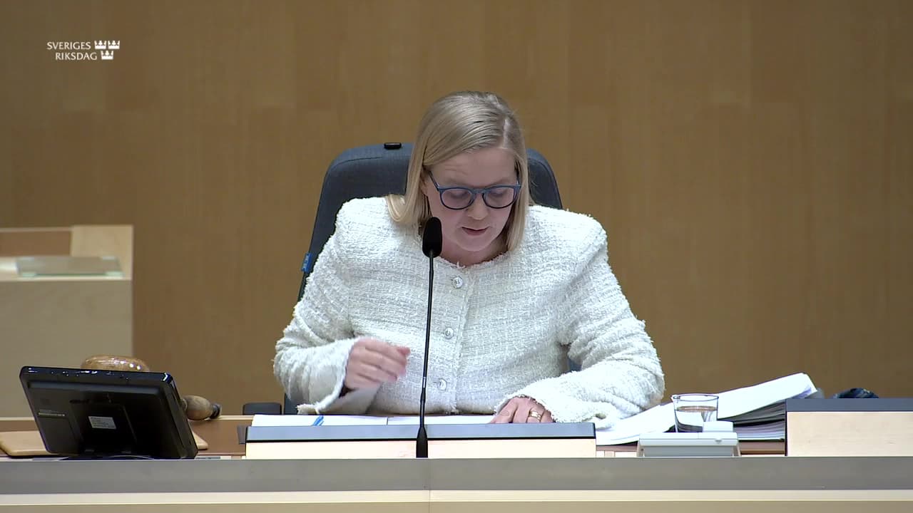 Stillbild från Beslut, Beslut: Nya verksamheter i utsläppshandelssystemet