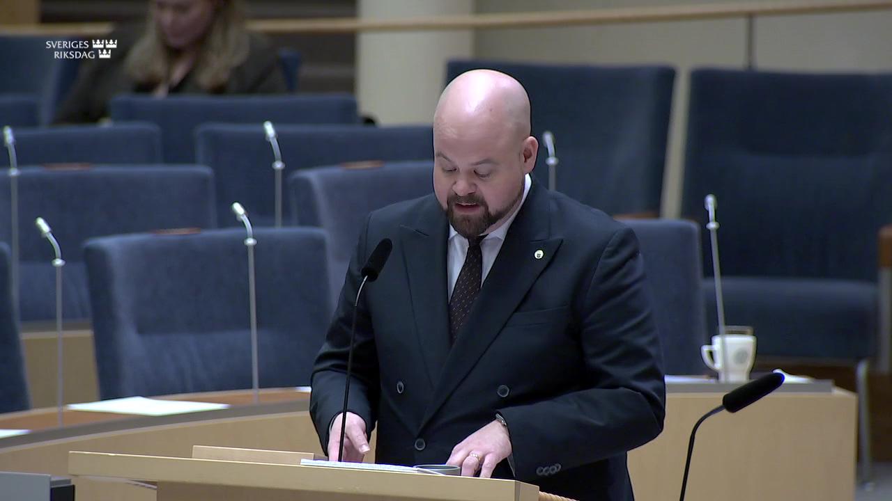 Stillbild från Interpellationsdebatt, Älgstammens storlek och skogspolitikens påverkan