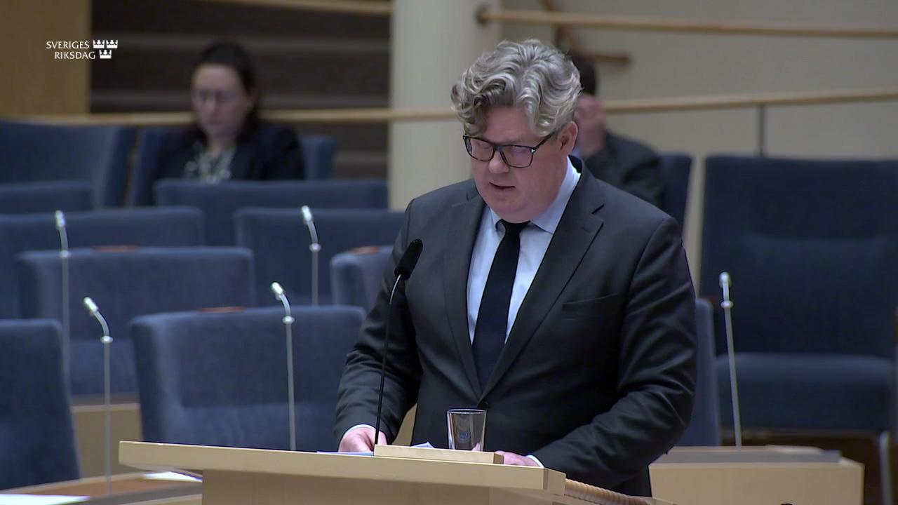 Stillbild från Interpellationsdebatt, Åtgärder för att hindra gängkriminella från att driva företag