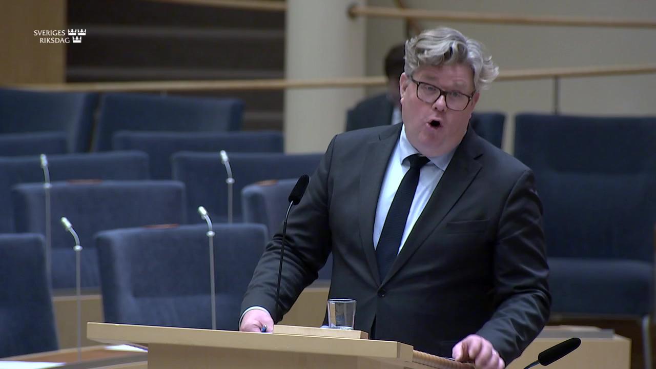 Stillbild från Interpellationsdebatt, Alla barns rätt till ett tryggt familjeliv