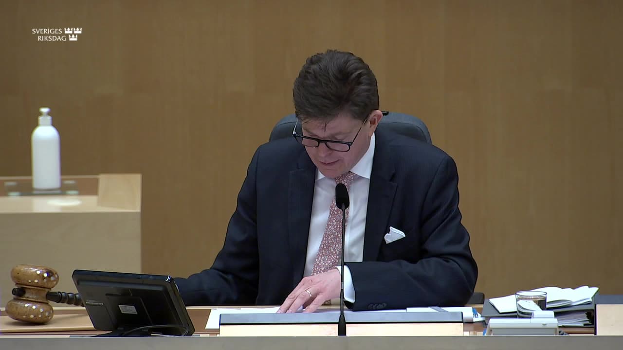 Stillbild från Beslut, Beslut: Genomförande av EU:s nya dricksvattendirektiv