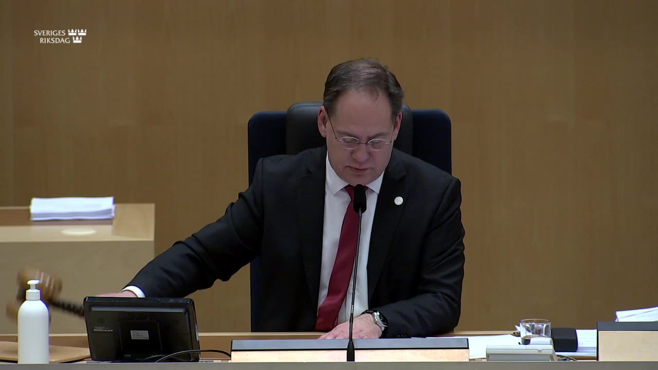 Stillbild från Beslut, Beslut: Gymnasieskolan