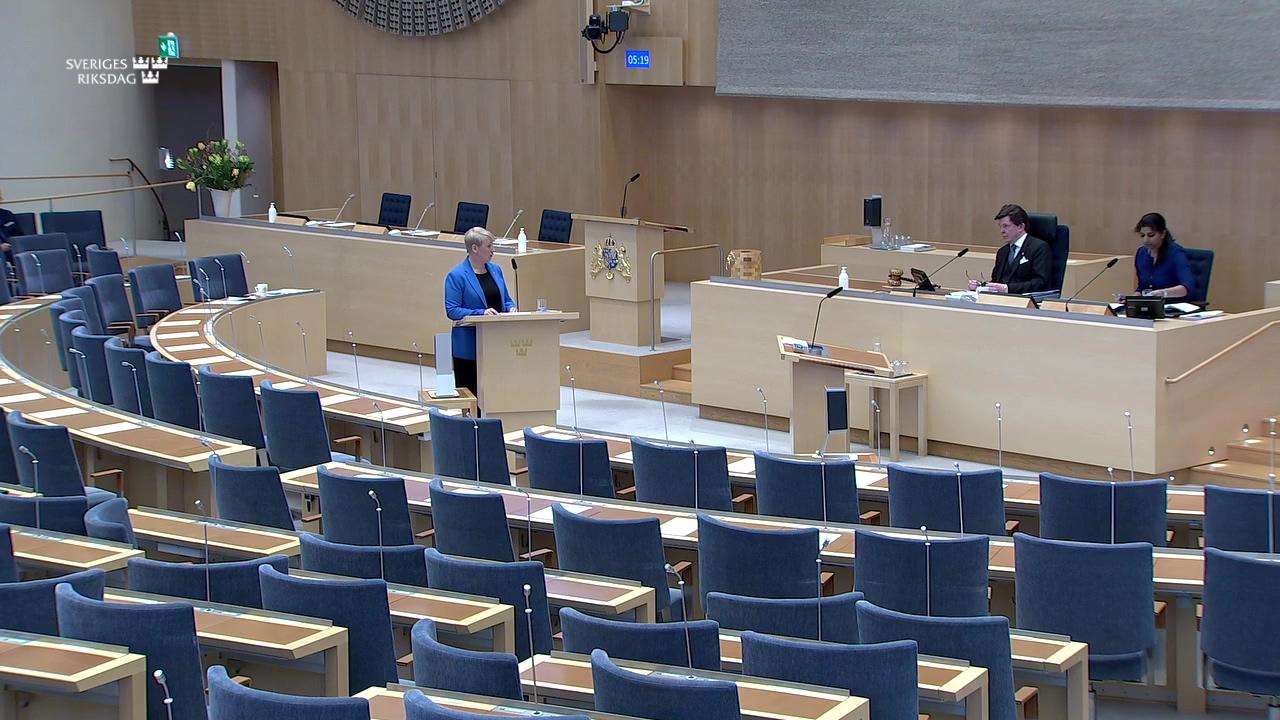 Stillbild från Interpellationsdebatt, Sjukpenninggrundande inkomst av näringsverksamhet
