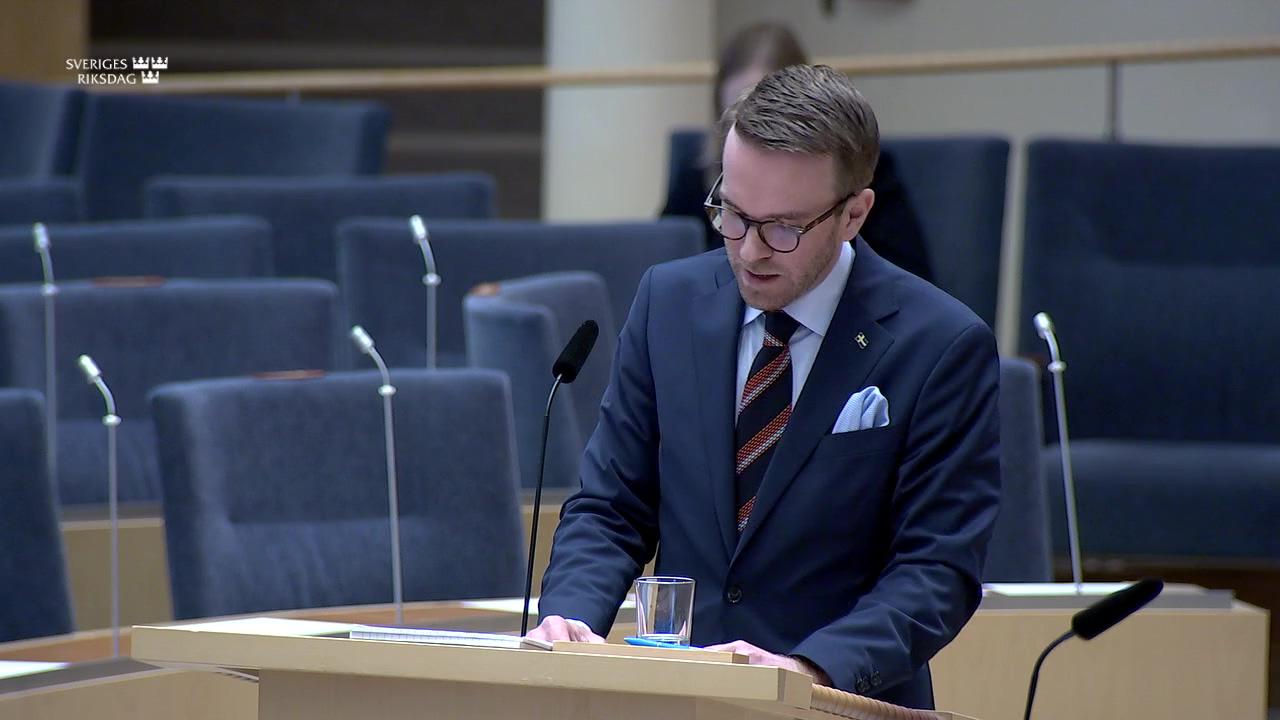 Stillbild från Interpellationsdebatt, Utformning av kompensation för högre priser i gotländsk färjetrafik
