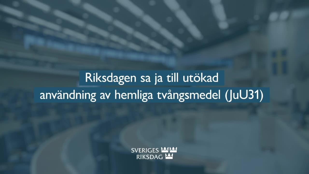 Stillbild från Beslut, Teckenspråkstolkat beslut: Riksdagen sa ja till utökad användning av hemliga tvångsmedel