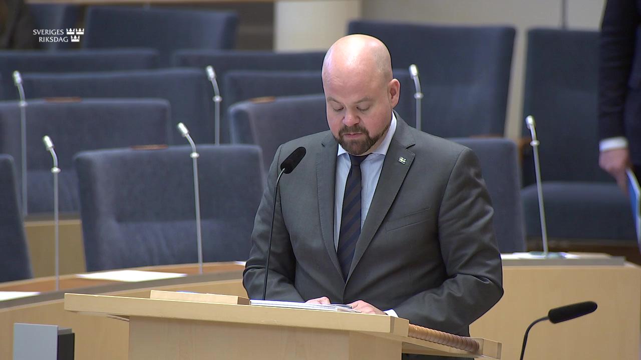 Stillbild från Interpellationsdebatt, Varsel i sågverksindustrin