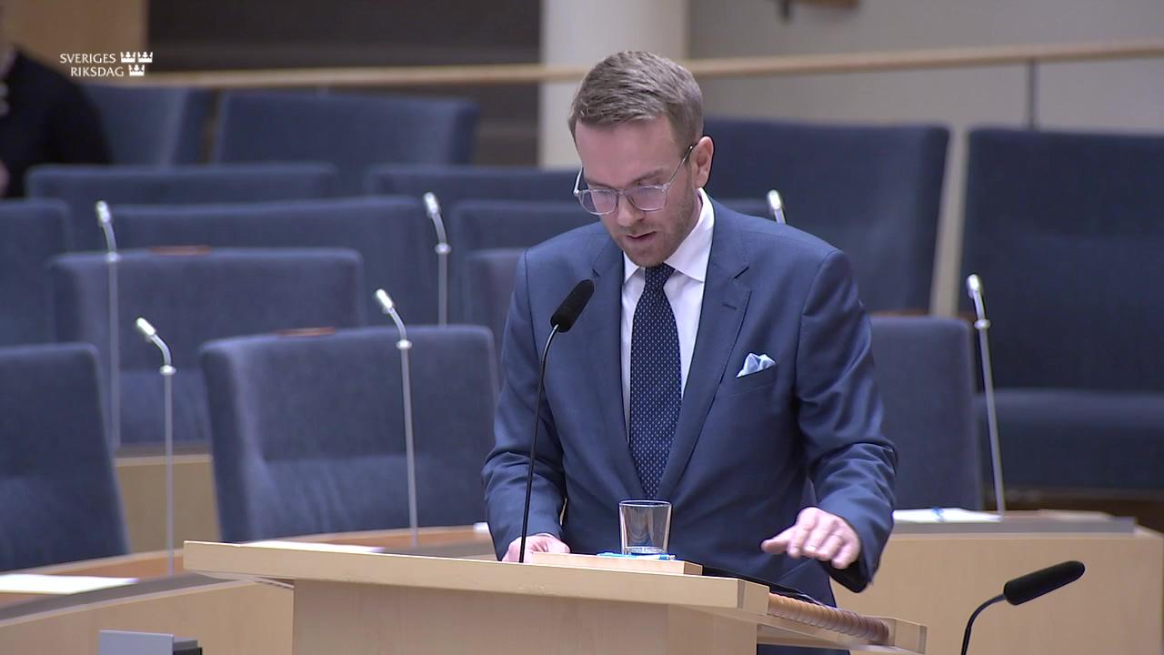Stillbild från Interpellationsdebatt, Järnvägsförbindelsen i Ystads hamn