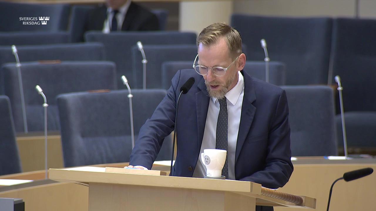 Stillbild från Interpellationsdebatt, Färdplan för nationell digital infrastruktur