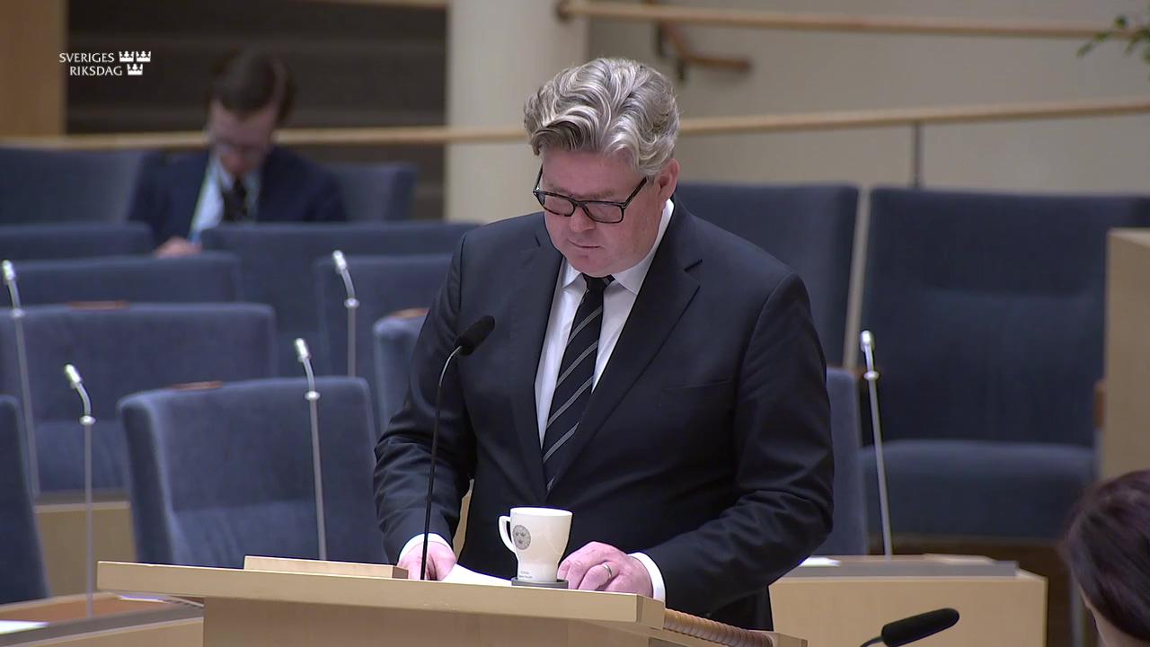 Stillbild från Interpellationsdebatt, Utbildning för poliser om relationsvåld