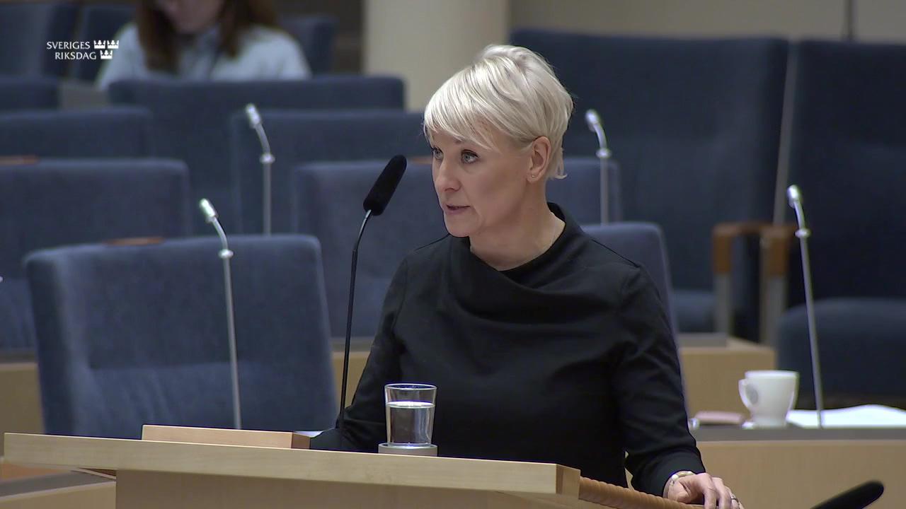 Stillbild från Interpellationsdebatt, Rätten till inkomst för personer med funktionsnedsättning