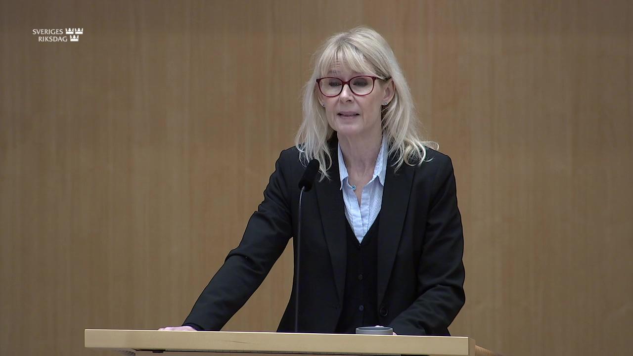 Stillbild från Debatt om förslag, Riksrevisionens rapport om statens insatser mot ekonomiskt våld i nära relationer