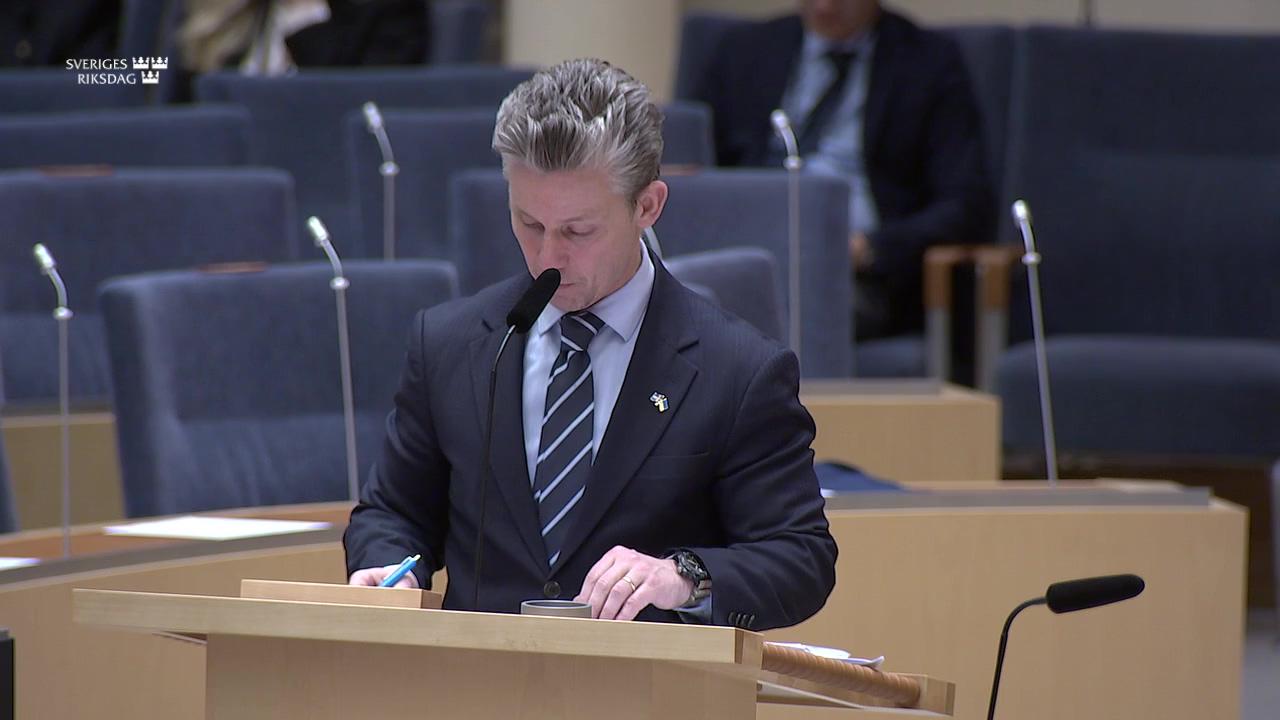 Stillbild från Interpellationsdebatt, Sverige som rymdnation inom militär satellitförmåga