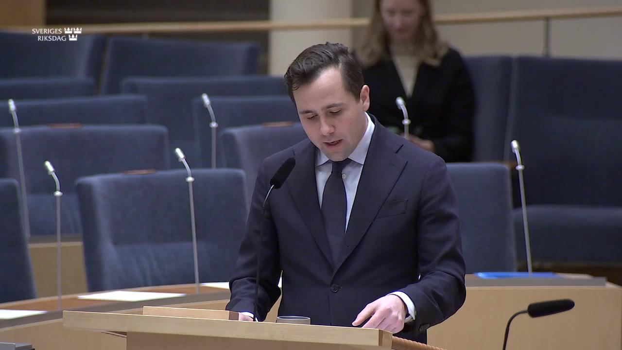 Stillbild från Interpellationsdebatt, Tillbakadragande av långsiktigt utvecklingsbistånd