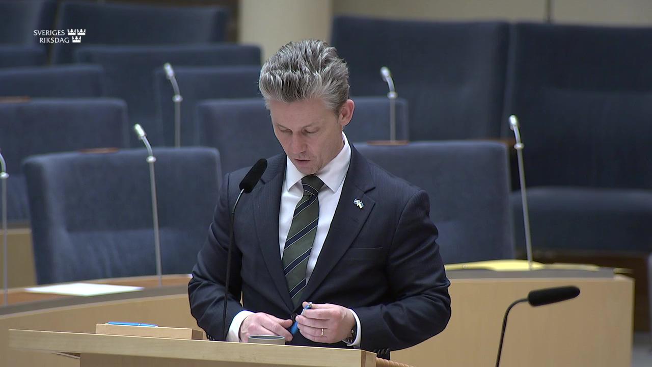 Stillbild från Interpellationsdebatt, Gps-störningar