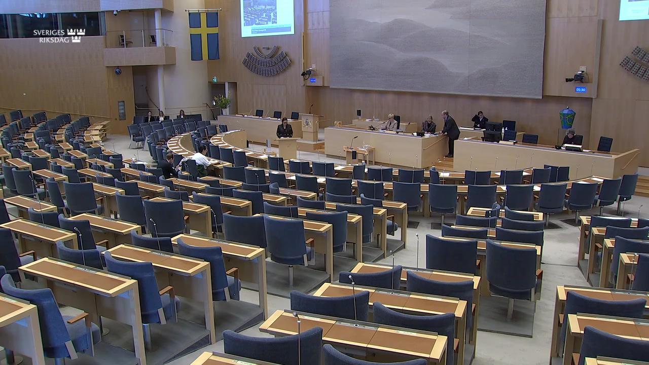 Stillbild från Interpellationsdebatt, Skydd för svenska medborgare som deltar i flottilj till Gaza