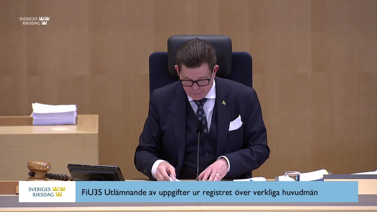 Stillbild från Beslut, Beslut: Utlämnande av uppgifter ur registret över verkliga huvudmän