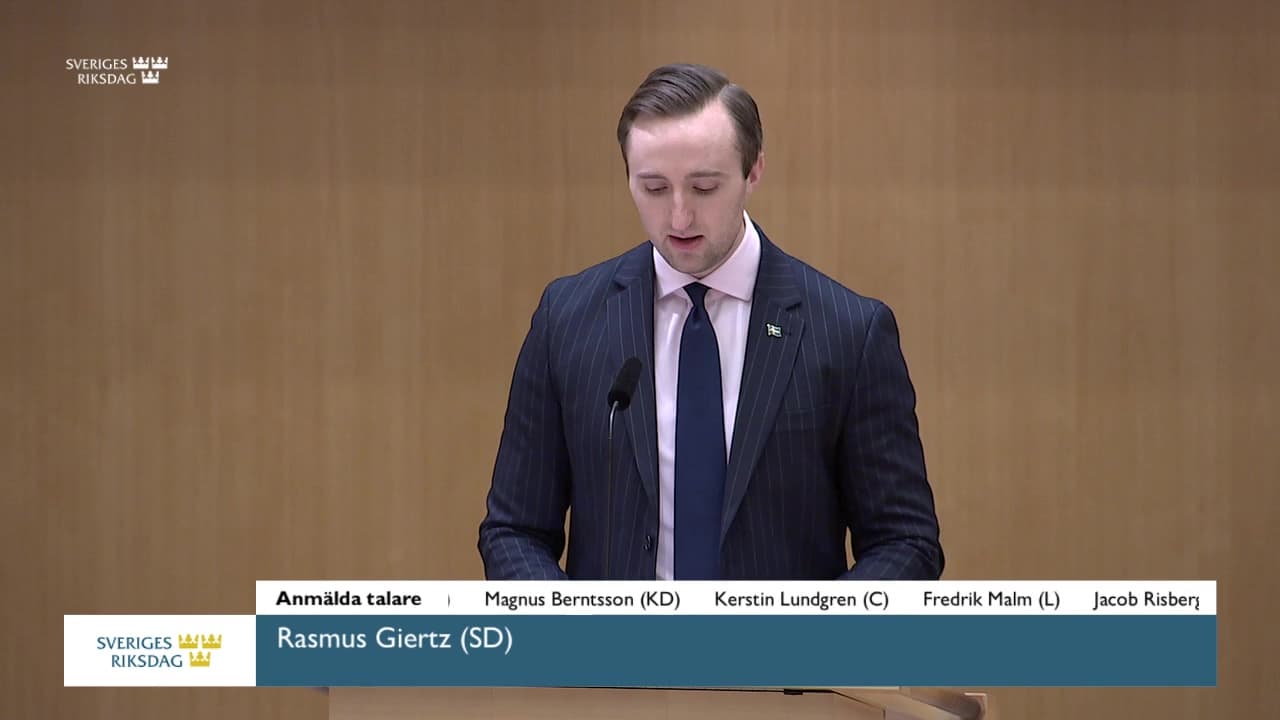 Still from Debatt om förslag, Internationella relationer