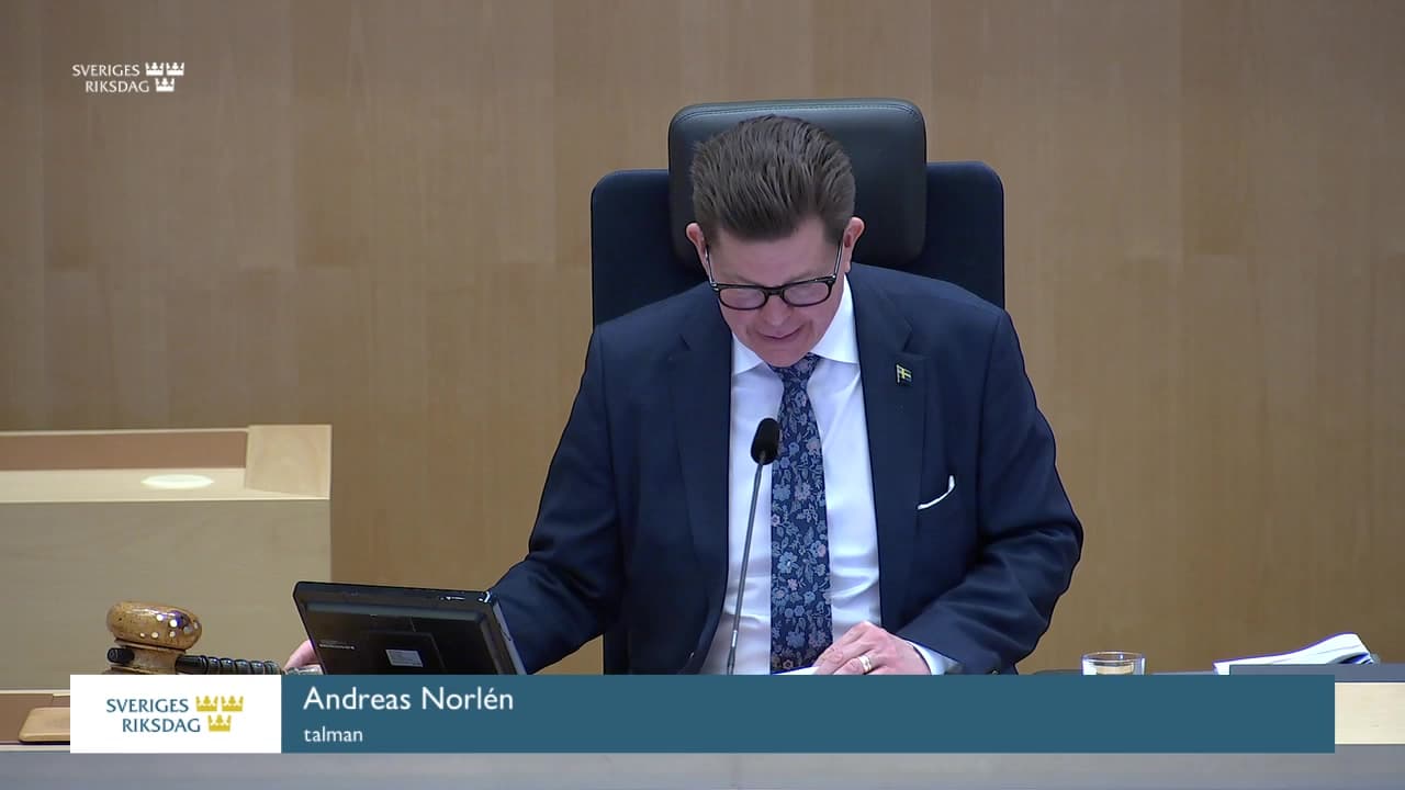 Stillbild från Debatt om förslag, Utökade möjligheter att ingripa i säkerhetskänslig verksamhet