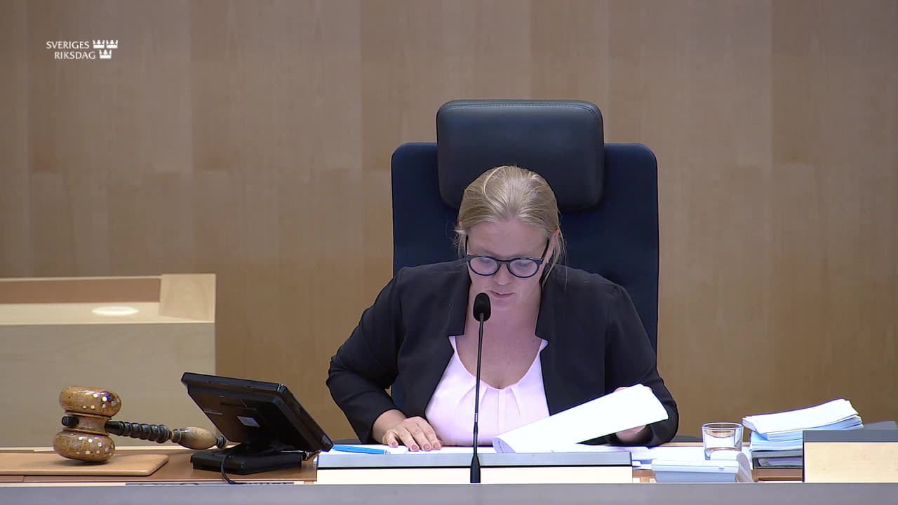 Stillbild från Debatt om förslag, Riksrevisionens rapport om Inspektionen för vård och omsorgs hantering av enskildas klagomål på hälso- och sjukvården