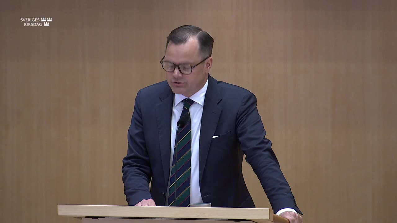 Stillbild från Debatt om förslag, Stärkt skydd mot utlänningar som utgör kvalificerade säkerhetshot
